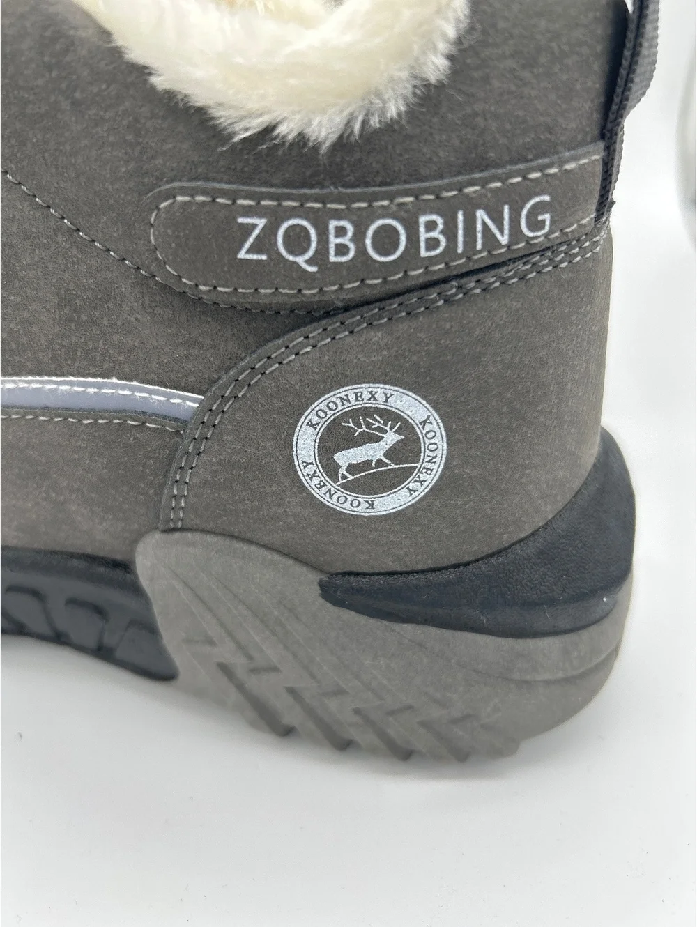 Koonexy Gray Faux Fur Lined Winter Shoes Size 42/8men 10.5 women’s